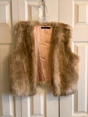 The Limited Faux Fur Vest in Camel with Blush Lining